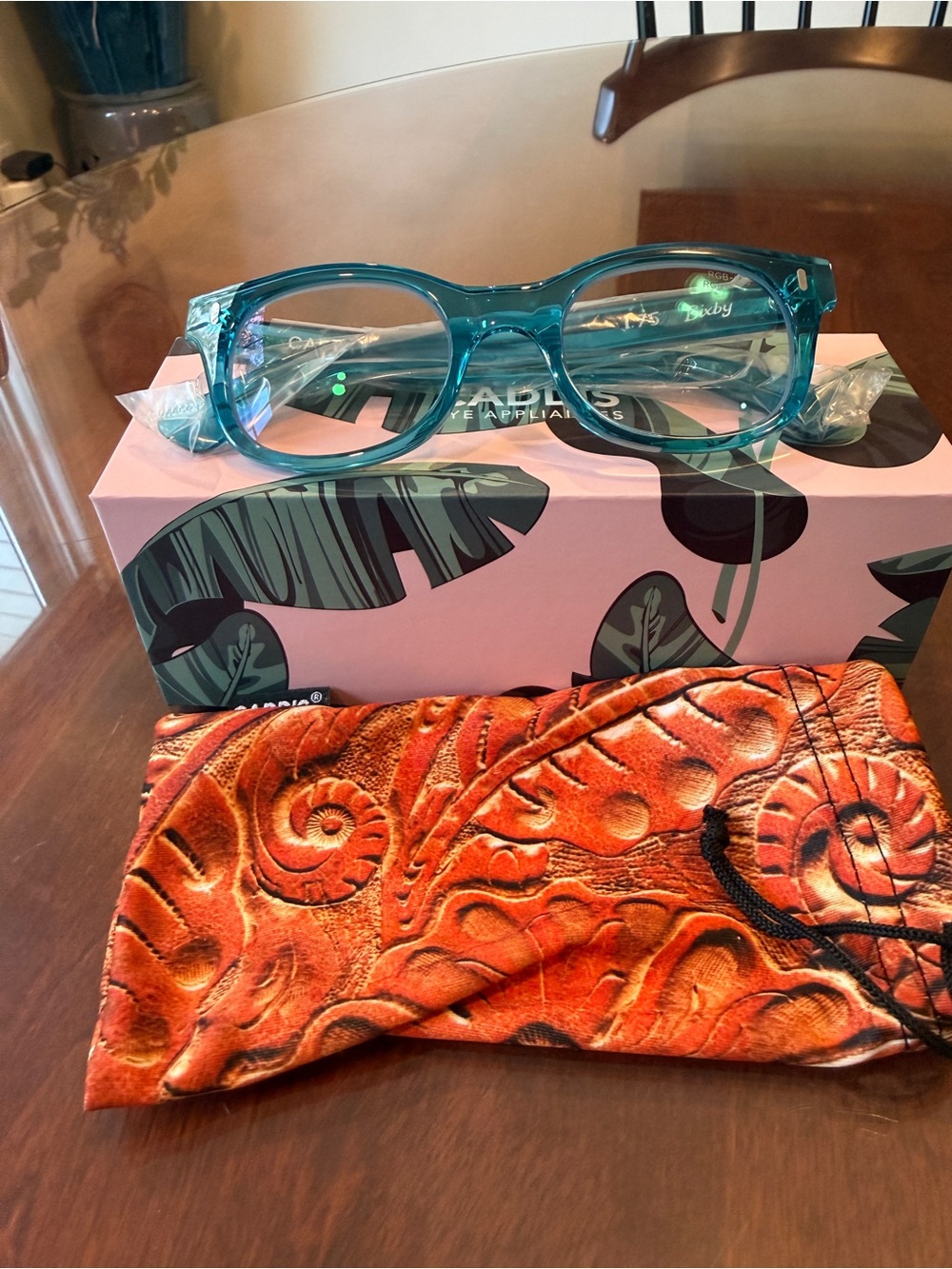 Caddis Bixby readers +1.75 in La Paz Teal Blue Reading Glasses with case and box
